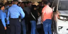 Ordigno esplosivo lanciato contro una deputata in Honduras, ferita