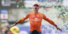 Van der Poel fa la storia, otto mondiali nel ciclocross