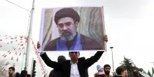 Pasdaran, 'fedelt&agrave; e totale obbedienza a Mojtaba Khamenei'