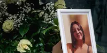 I funerali di Zoe Trinchero, canzoni e palloncini bianchi