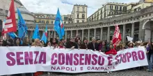 A Napoli in piazza contro il ddl Bongiorno, 'Meglio nessuna legge che questa'
