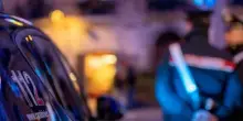 Scontro a fuoco a Napoli, ferite alle gambe due ragazze che passeggiavano