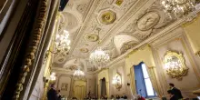 Consulta, illegittima legge Toscana su salario minimo in appalti pubblici