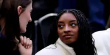 Simone Biles rivela 'ricovero d'urgenza, ho rischiato di morire'
