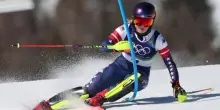 Milano Cortina: Shiffrin vede l'oro nello slalom speciale femminile, al via la seconda manche DIRETTA