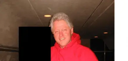 Bill Clinton depone: "Non avevo idea dei crimini di Epstein"