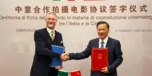Giuli firma a Pechino il nuovo accordo di coproduzione cinematografica Italia-Cina