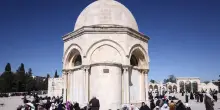 Decine di coloni israeliani  nella moschea al Aqsa a Gerusalemme est
