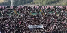 Striscione allo stadio Barbera di Palermo per il piccolo Domenico