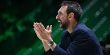 Basket: Milano celebra il triplete dell'Olimpia sotto il sole