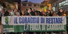 Fiaccolata a Niscemi a un mese dalla frana