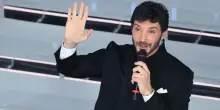 De Martino annuncia le date di Sanremo 2027, dal 16 al 20 febbraio