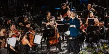 Kent Nagano dirige la Filarmonica Toscanini nella 'Resurrezione' di Mahler