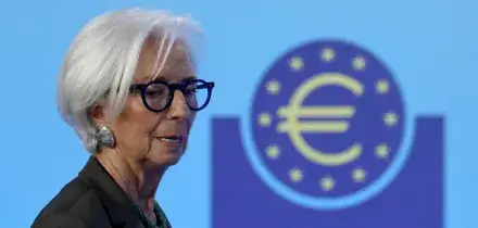 La Bce lascia i tassi invariati al 2%. Lagarde: 'Decisione unanime'