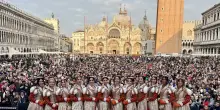 Al Carnevale di Venezia la tradizionale sfilata delle 'Marie'