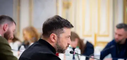 Zelensky: "Il prossimo round di colloqui il 17 o 18 febbraio negli Usa"