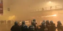 Scontri a Milano, sei fermi nel corteo contro le Olimpiadi