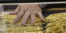 Oro contrastato con futures in calo dello 0,50% a 4.539 dollari l'oncia