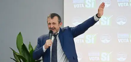 Il Pd contro Delmastro: 'In affari con famiglie mafiose'