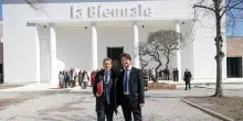 Biennale, la preapertura nel segno del dissenso e della pace
