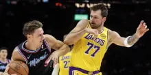 NBA: Oklahoma batte i Lakers, Doncic uscito per infortunio