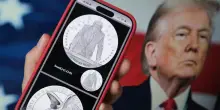 Via libera alla moneta d'oro con l'immagine di Trump per i 250 anni degli Usa