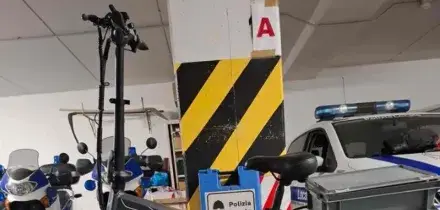 In sella a bici elettrica a 40 chilometri orari, multa da 600 euro