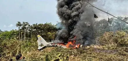 Aereo militare precipita in Colombia con 125 persone a bordo