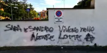Murales anarchico a Viterbo, 'Sara e Sandro vivono nelle nostre lotte'