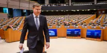 Dombrovskis, per sospensione Patto serve grave recessione e non ci siamo
