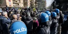 'Lo Stato faccia i conti con noi', presi gli anarchici per i sabotaggi sull'Alta velocit&agrave;