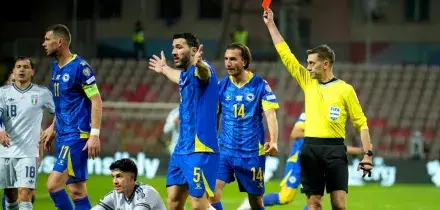 Bosnia Italia 0-1 in campo DIRETTA e FOTO Espulso Bastoni