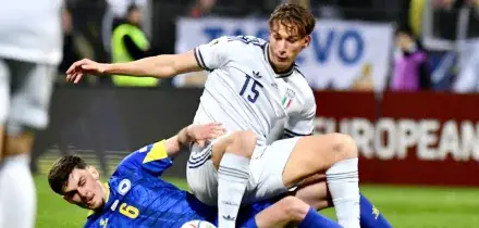 Bosnia-Italia 1-1, Tabakovic replica a Kean. Azzurri in 10. Si va ai tempi supplementari DIRETTA e FOTO