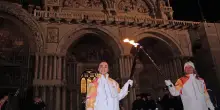 Milano Cortina: la Fiamma paralimpica arrivata in piazza San Marco