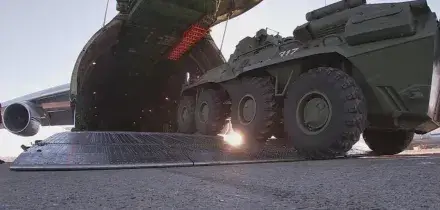 Aereo militare russo si schianta in Crimea, 29 morti