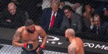 Donald al match di lotta con la famiglia mentre fallisce il negoziato