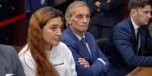 Processo Maradona, anche la figlia Jana accusa il nurochirurgo Luque