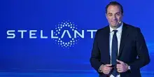 Stellantis ritorna alla redditivit&agrave;, utile netto di 400 milioni nel trimestre