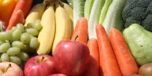Invecchiamento pi&ugrave; sano con dieta ricca di polifenoli dalla frutta al caff&egrave;