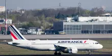 Air France, nel 2026 aumento di 2,4 miliardi della spesa in carburante