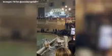 Achille Lauro incanta Roma, concerto a Fontana di Trevi