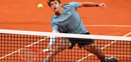 Tennis: Atp Monaco di Baviera, la finale Cobolli-Shelton 2-6, 5-4 DIRETTA