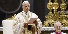 Il Papa, viviamo ora oscura della storia, mondo conteso e devastato