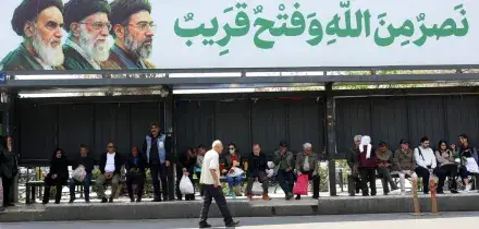 Teheran, 'Usa tolgano il blocco e noi negozieremo a Islamabad'