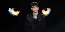 Hit Parade, il rapper Shiva tiene la vetta con 'Vangelo'