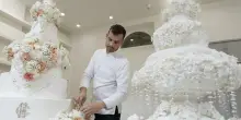 Nel mondo delle torte nuziali di lusso, creazioni da almeno 20mila euro