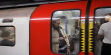 Sciopero paralizza la metropolitana di Londra, giornata di caos nei trasporti
