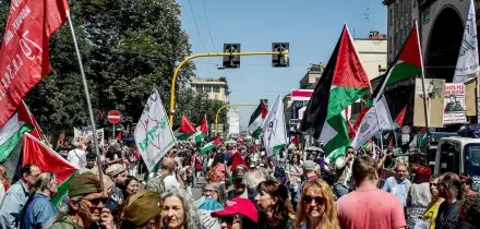 Spari a Roma, Anpi: 'Non ci lasceremo intimidire'. Meghnagi: 'A Milano tutto organizzato, non volevano gli ebrei'