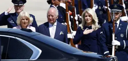 Re Carlo e Camilla alla Casa Bianca, ricevuti da Trump e Melania