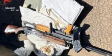 Armi da guerra sequestrate in casolare nell'Avellinese